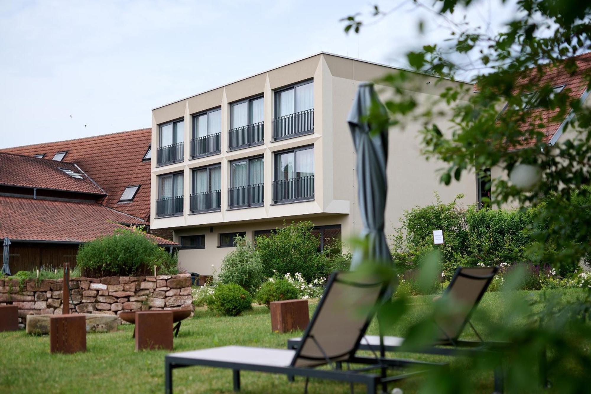Weinhotel Fritz Walter Niederhorbach Екстериор снимка